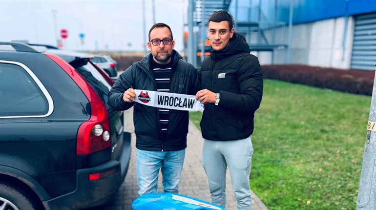 Підтримка з Польщі. Шосткинські хокеїсти відновлюють спорядження, втрачене через атаку "шахедів"