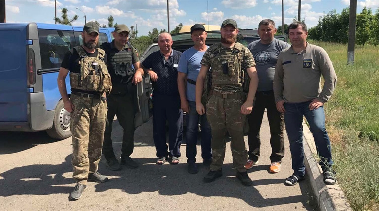 Волонтери з села Озеро продовжують підтримувати наших захисників