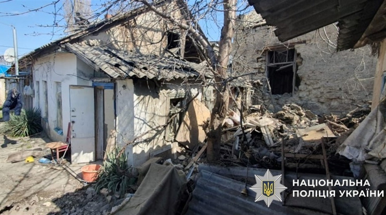 Окупанти атакували 33 населені пункти Херсонщини: 2 поранених, пошкоджено 23 будинки