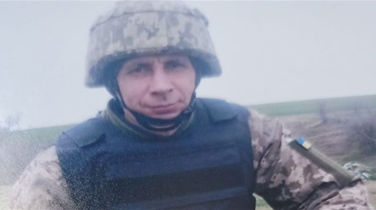 На щиті: Дмитрівська громада отримала підтвердження про загибель захисника Віталія Бондаренка