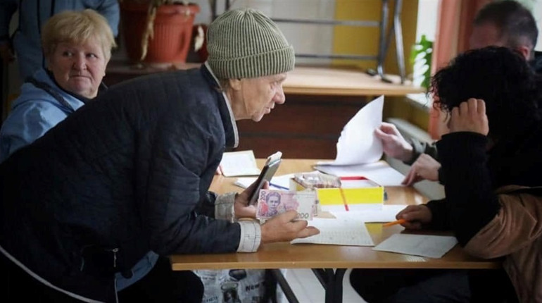 Хто з внутрішніх переселенців може повторно подати заявку на допомогу. Куди звертатися в Умані