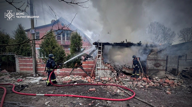 32 обстріли за добу: росіяни били по прикордонню Чернігівщини дронами