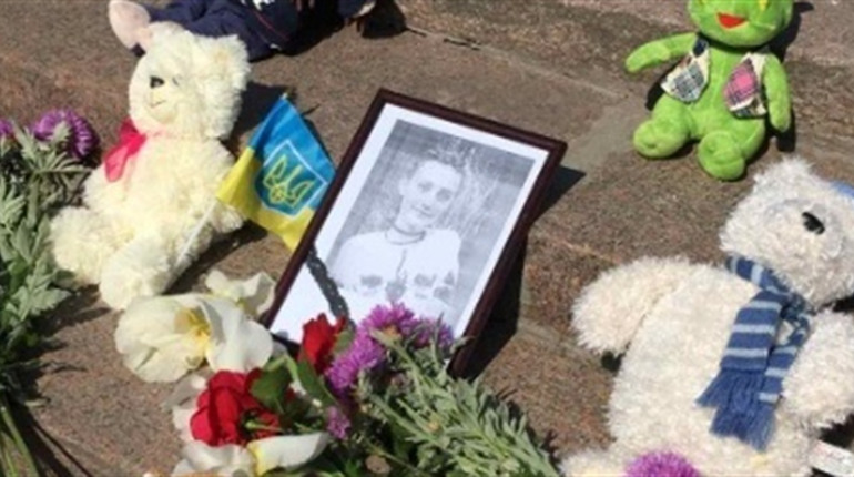 На Менщині вшанували пам’ять дітей, які загинули внаслідок збройної агресії російської федерації