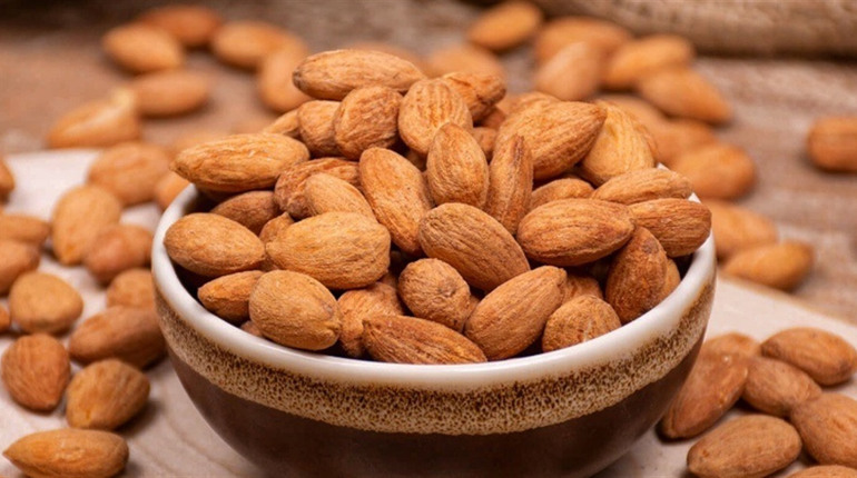 Рецепти смаколиків із мигдалем: флорентинки, кантучіні та мигдальні подушечки