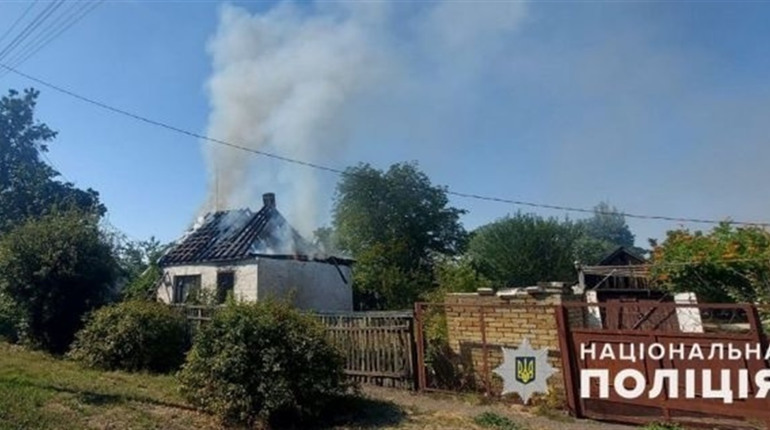 Обстріли Херсонщини в неділю: одна людина загинула і четверо зазнали поранень