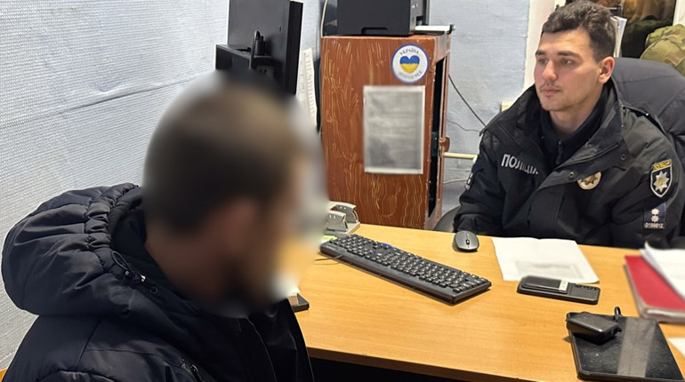Розбійний напад на таксиста в Одесі: справу скерували до суду