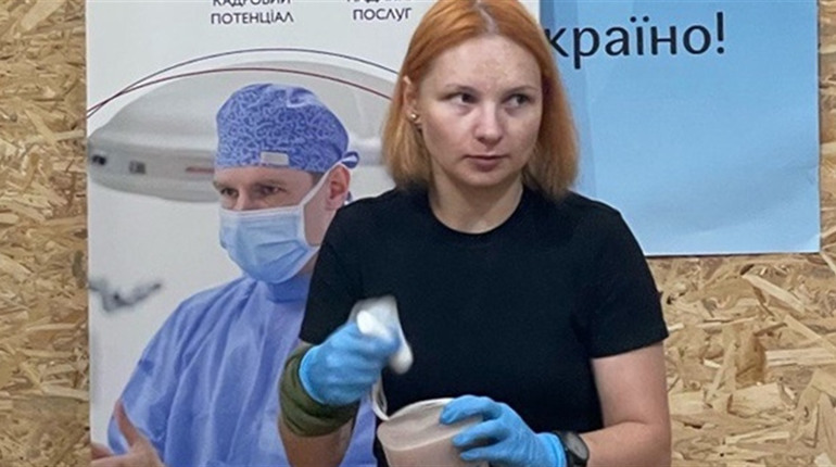 Як зупинити кровотечу: у Великобурлуцькій громаді відбувся тренінг для працівників ОМС
