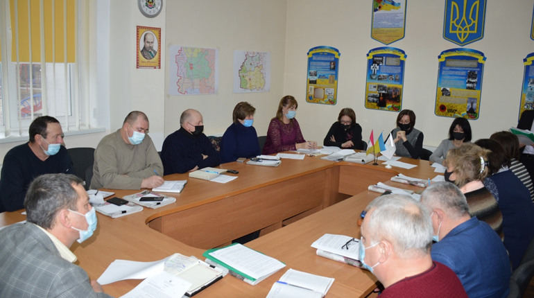 Збитковість комунальних підприємств Сватового і проблеми стічних вод: що ще вирішували на виконкомі