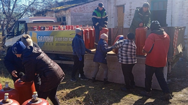 Вільхуватська громада отримала гуманітарну допомогу у вигляді скрапленого газу