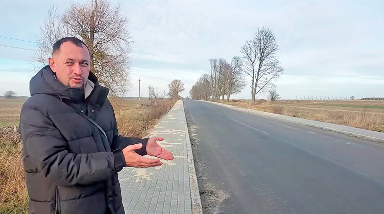 Від Городця до Антонівки виклали узбіччя тротуарною плиткою. Це нормальна європейська практика