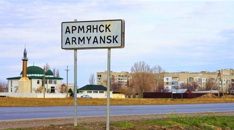 Окупанти починають приховану евакуацію в Криму, «офіційна влада» все заперечує