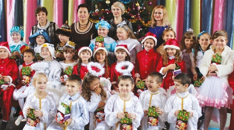 10 років тому. Пригадуємо новорічний ранок у Городоцькій початковій школі