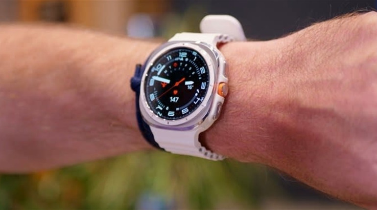 Класичні ремінці для Galaxy Watch 8 Classic 43 мм: комфорт і стиль
