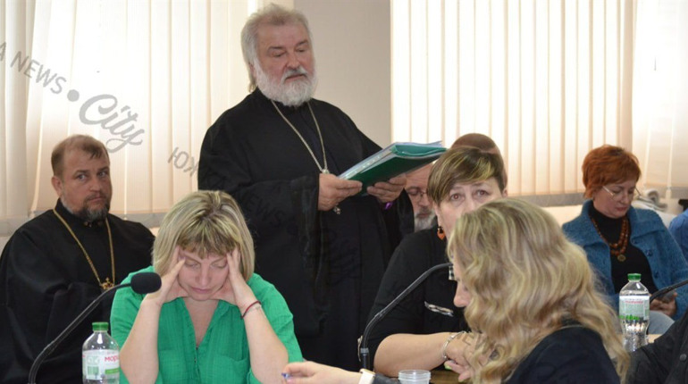 В Южноукраїнську порушилося питання існування Української Православної Церкви на території громади