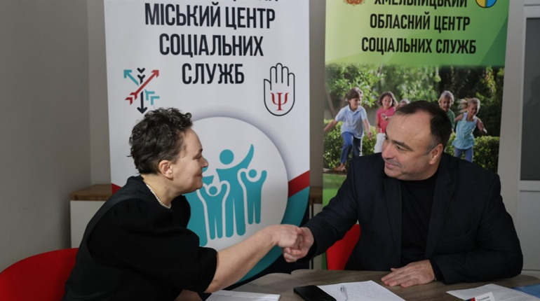 Заступник начальника Хмельницької ОВА Володимир Юр’єв особисто долучився до програми наставництва