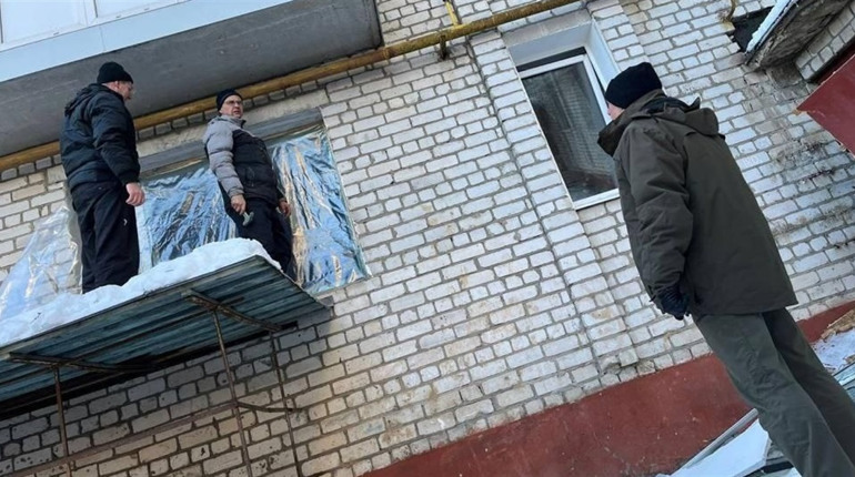 Як відновлюється мікрорайон у Шостці, який став епіцентром ракетної атаки (відео)