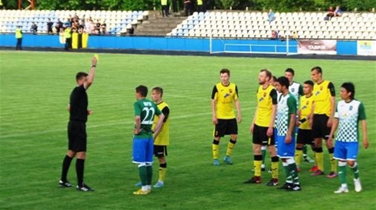 Чи можна у футбол вкладати гроші