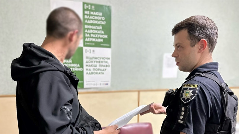 Викрав мотоцикл: у Первомайську затримали чоловіка, якого підозрюють у серії крадіжок