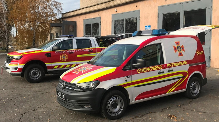 Багажники спецавтомобилей спасателей «нашпигованы» оборудованием под завязку