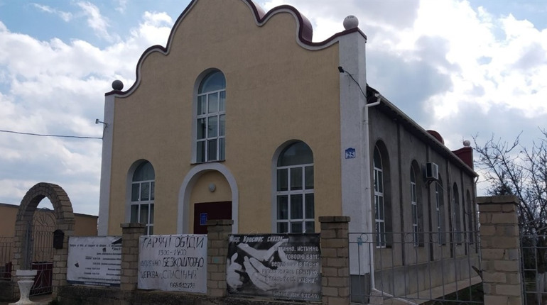 Багатодітні родини та переселенці мають змогу отримати допомогу в церкві Южноукраїнська