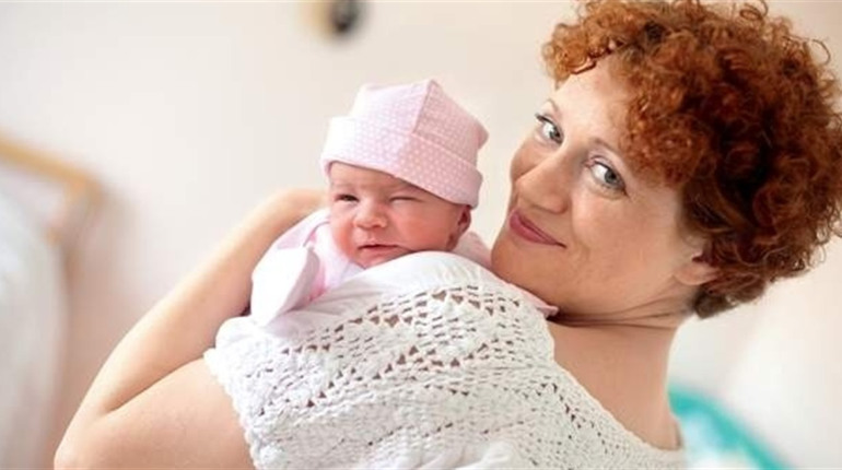 Верховна Рада ухвалила закон про виплату 50 тисячг рн за народження дитини