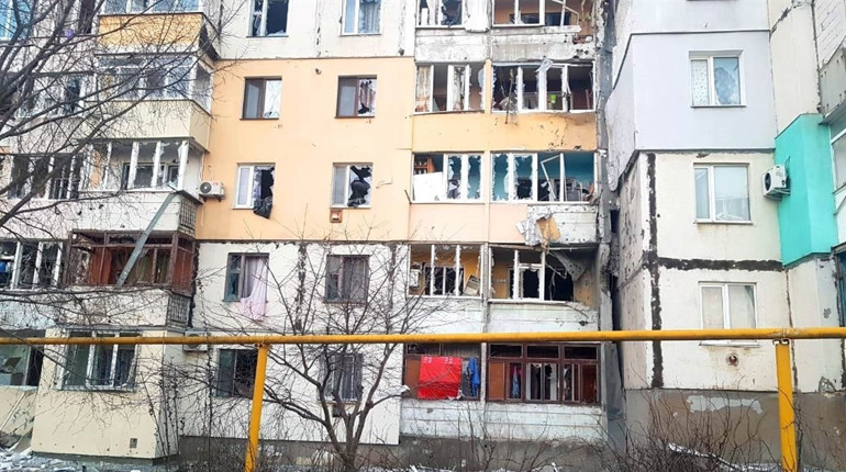 Окупанти продовжують тероризувати Херсонщину: Людей грабують, міста обстрілюють