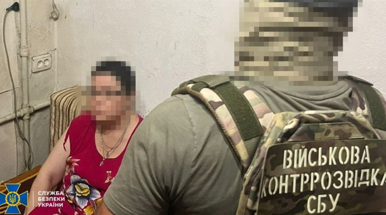 СБУ затримала доцентку Одеського вишу, яка коригувала удари рф та вербувала військових