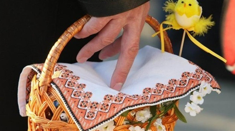 Пасха в час війни: великодній кошик уманської пенсіонерки