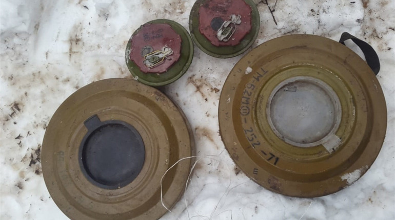 На околицях Попасної виявили схрон з бойовими протитанковими мінами 
