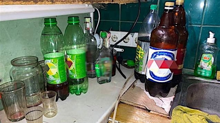 В кафе Измаила торговали самогоном и домашним вином