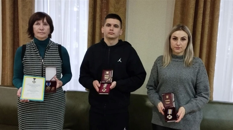 Троє захисників з Шостки нагороджені орденами і відзнаками посмертно