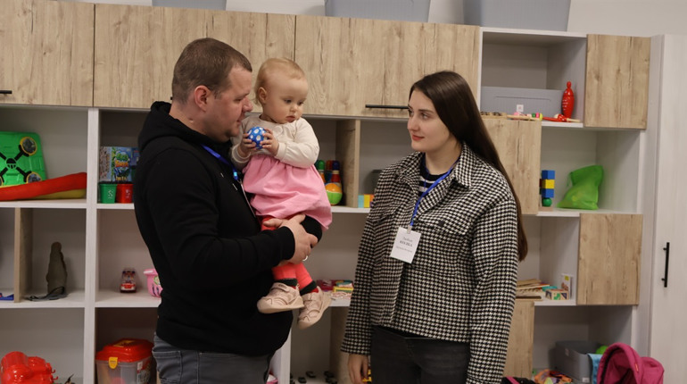 Літо з користю та підтримкою: у Сарнах стартують заняття для всієї родини в центрі «Життя»