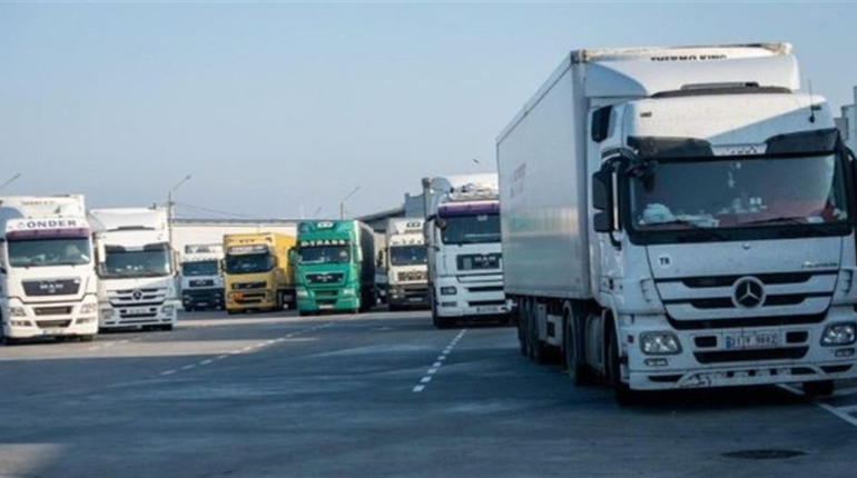Уряд дозволив водіям легкових автомобілів керувати вантажівками під час воєнного стану