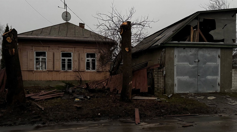 Удар «Геранів» по центру Новгорода-Сіверського: пошкоджені будинки, є постраждалий