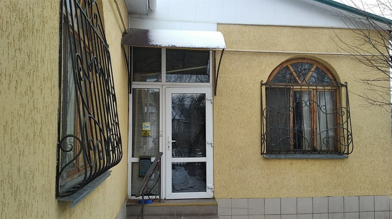 Продається 3-кімнатна квартира-будинок з окремим входом і земельною ділянкою у Знам’янці