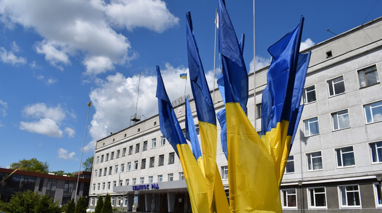 Герб Новограда: депутати ухвалили зміни до геральдичної символіки міста