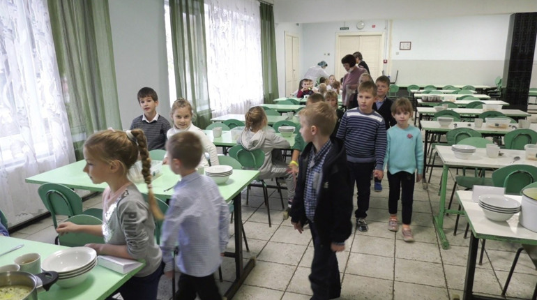 У одній із шкіл Южного триває капітальний ремонт їдальні (ФОТО)