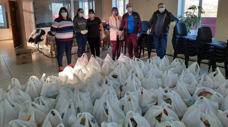 Благодійники розвезуть 5 тисяч гарячих обідів уманським дітям