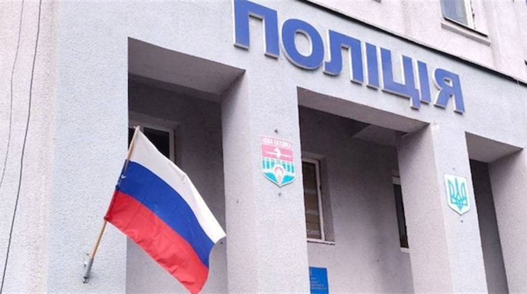 Ножівки, бензопили, сокири, мачете в крові: як катують людей в Новій Каховці