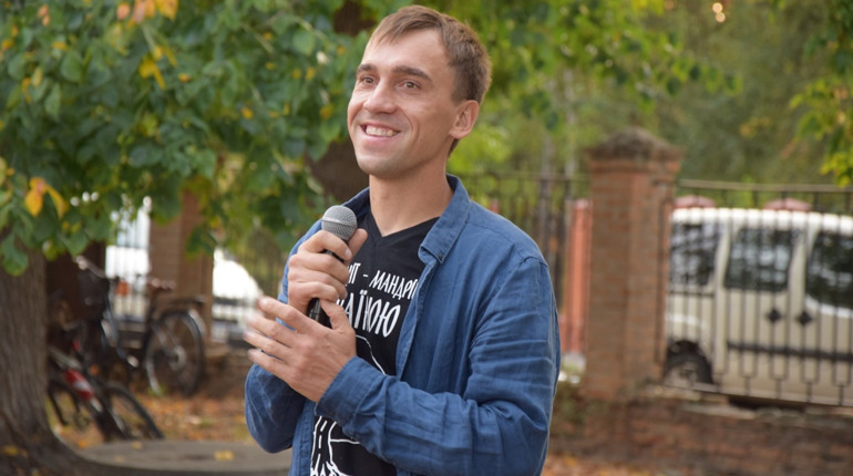 «Народний» музей та заплив через Дніпро. Як активіст Микола Богатир розвиває туризм у Переяславі
