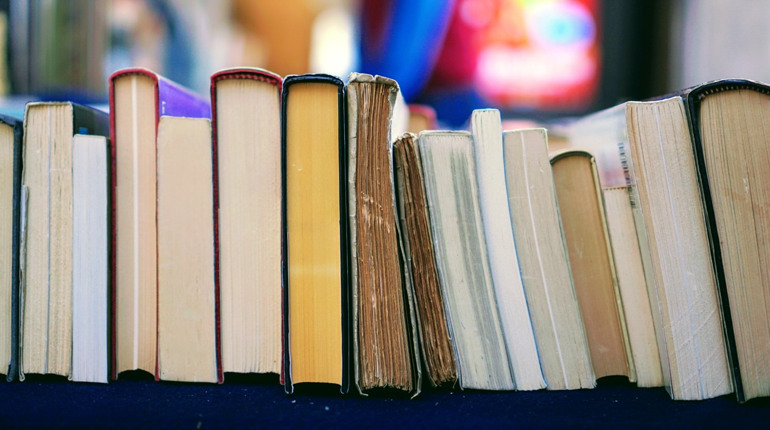 Чому потрібно читати книги?