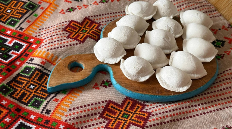 Коли Масниця у 2026 році та які є цікаві традиції Сирного тижня в Україні