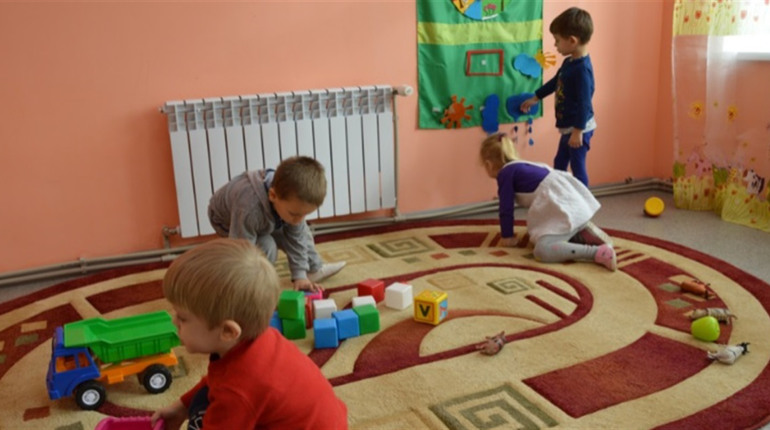 У Сватовому увімкнули опалення у лікарнях і дитсадках: коли буде тепло у школах та інших закладах