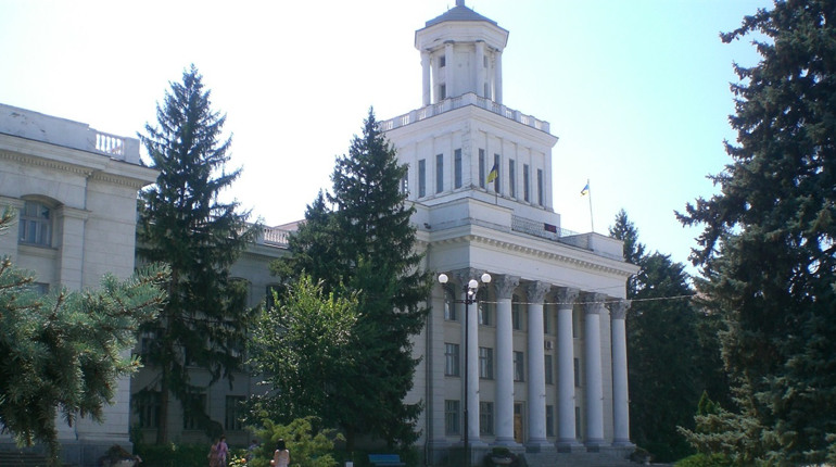 Новокаховська ОТГ найбільше допомогла ЗСУ з громад області