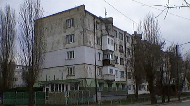 Світло гуртожиткам підключили