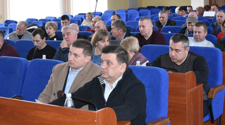 5 рад хочуть створити Ярунську ОТГ, а Гульськ – приєднатися до міста: як пройшла сесія райради