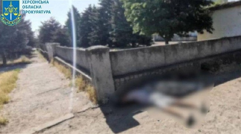 Внаслідок ворожого обстрілу Чорнобаївки на Херсонщині загинули щонайменше двоє осіб
