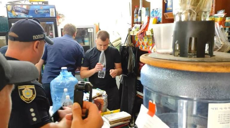 В Умані щодня перевірятимуть «наливайки». Куди скаржитись на тих, хто торгує алкоголем на розлив