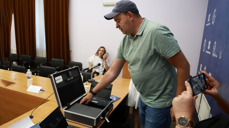 У Городоцькій громаді запрацювала послуга «Мобільний кейс» для надання адмінпослуг удома