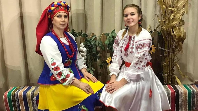 У Великобурлуцькій громаді відзначили День вишиванки — свято, яке символізує єдність українців